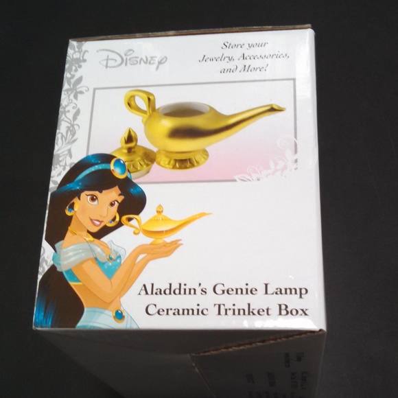 Disney Aladdin Genie Lamp Ceramic Trinket Box New - Picture 2 of 4